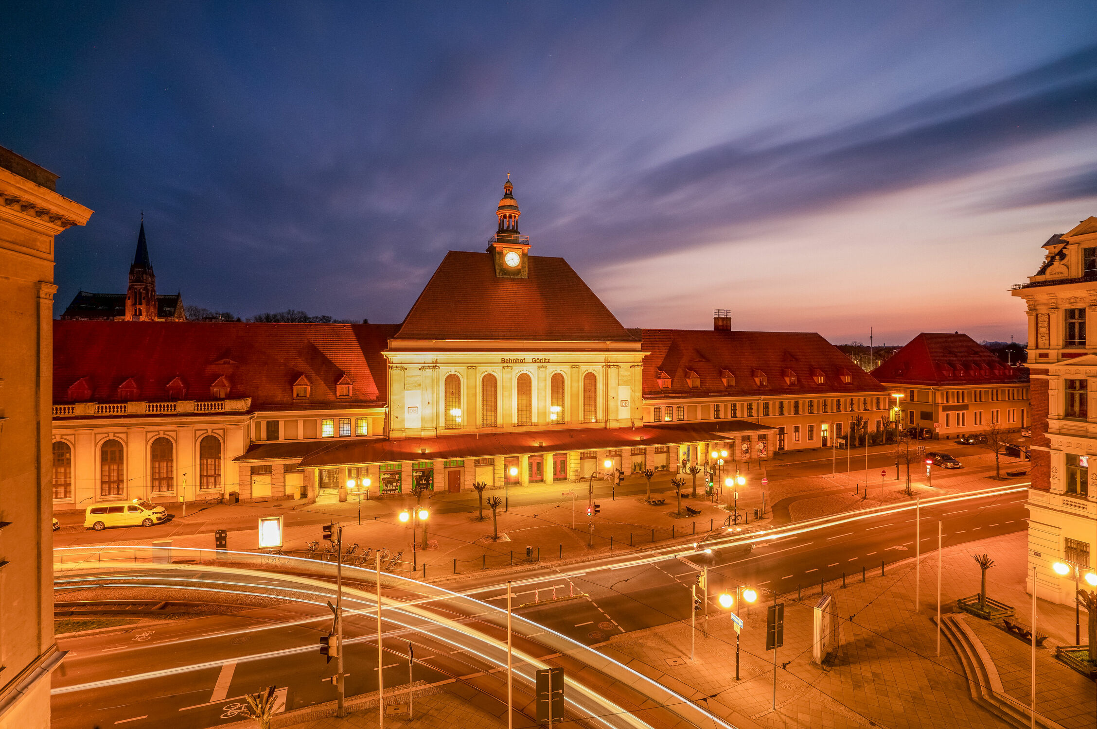 Bild mit Stadt Görlitz, Görlitz, Altstadt, Oberlausitz, Neisse, Nachtaufnahmen, Bahnhof, Görlitzer Bahnhof, Sachsen