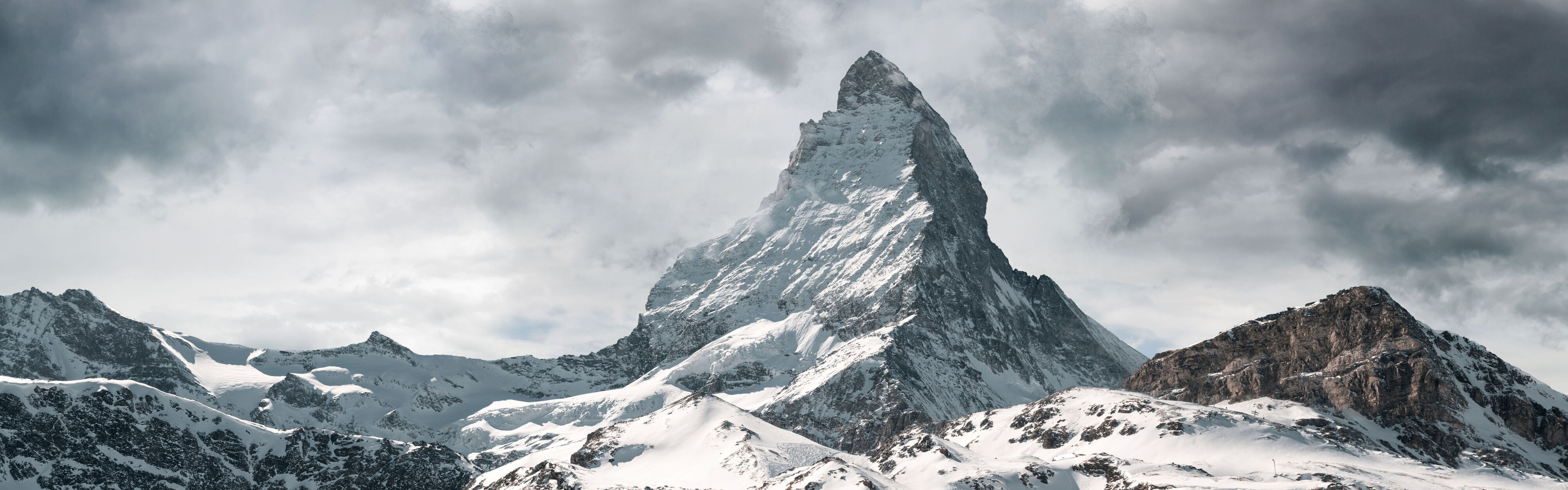 Bild mit Berge, Winter, Schnee, Alpen, Alpen Panorama, Schweiz, Wallis, Matterhorn, majestätisch