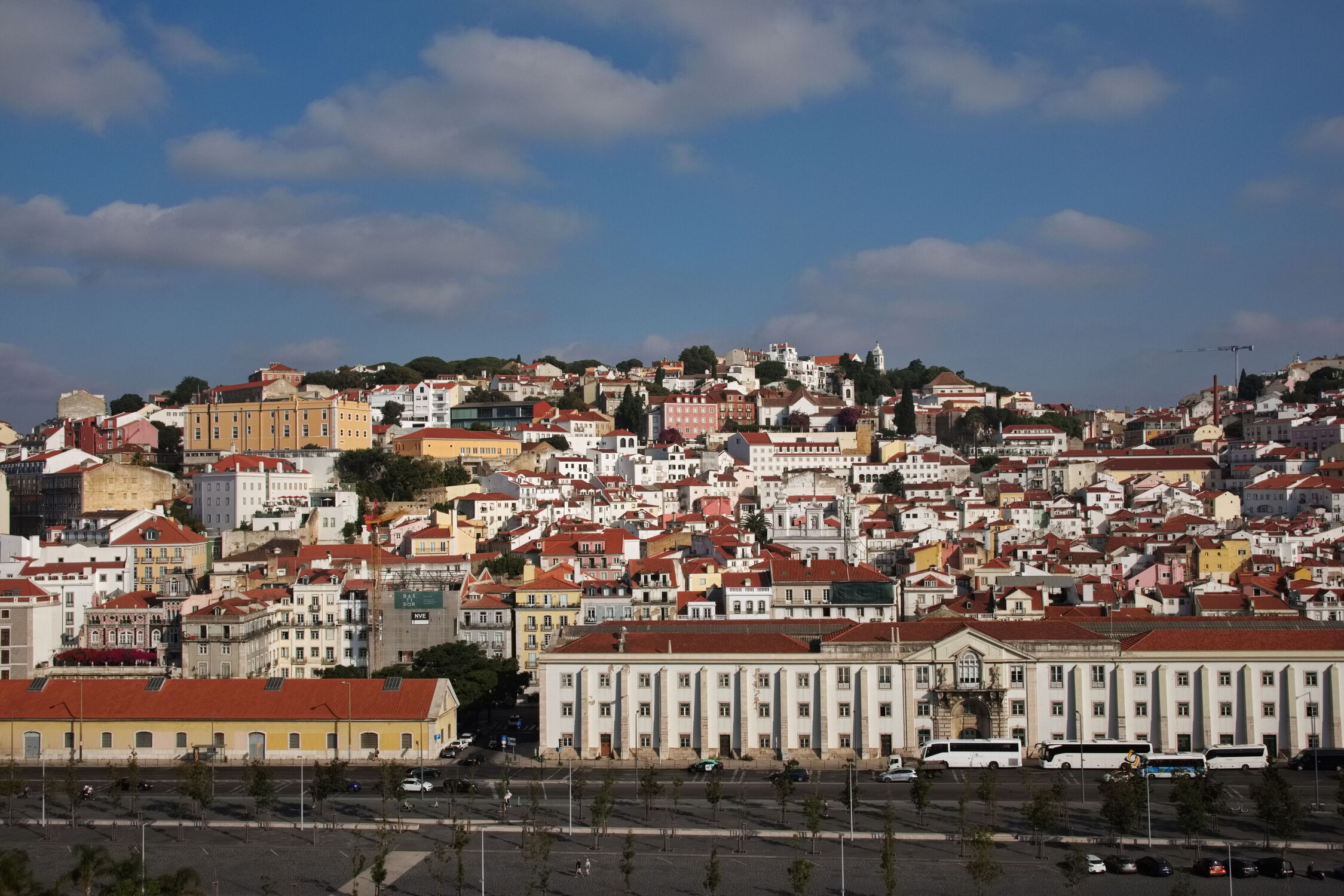Bild mit Urlaub, Stadt, Altstadt, Lissabon, Portugal, Urlaubsreisen