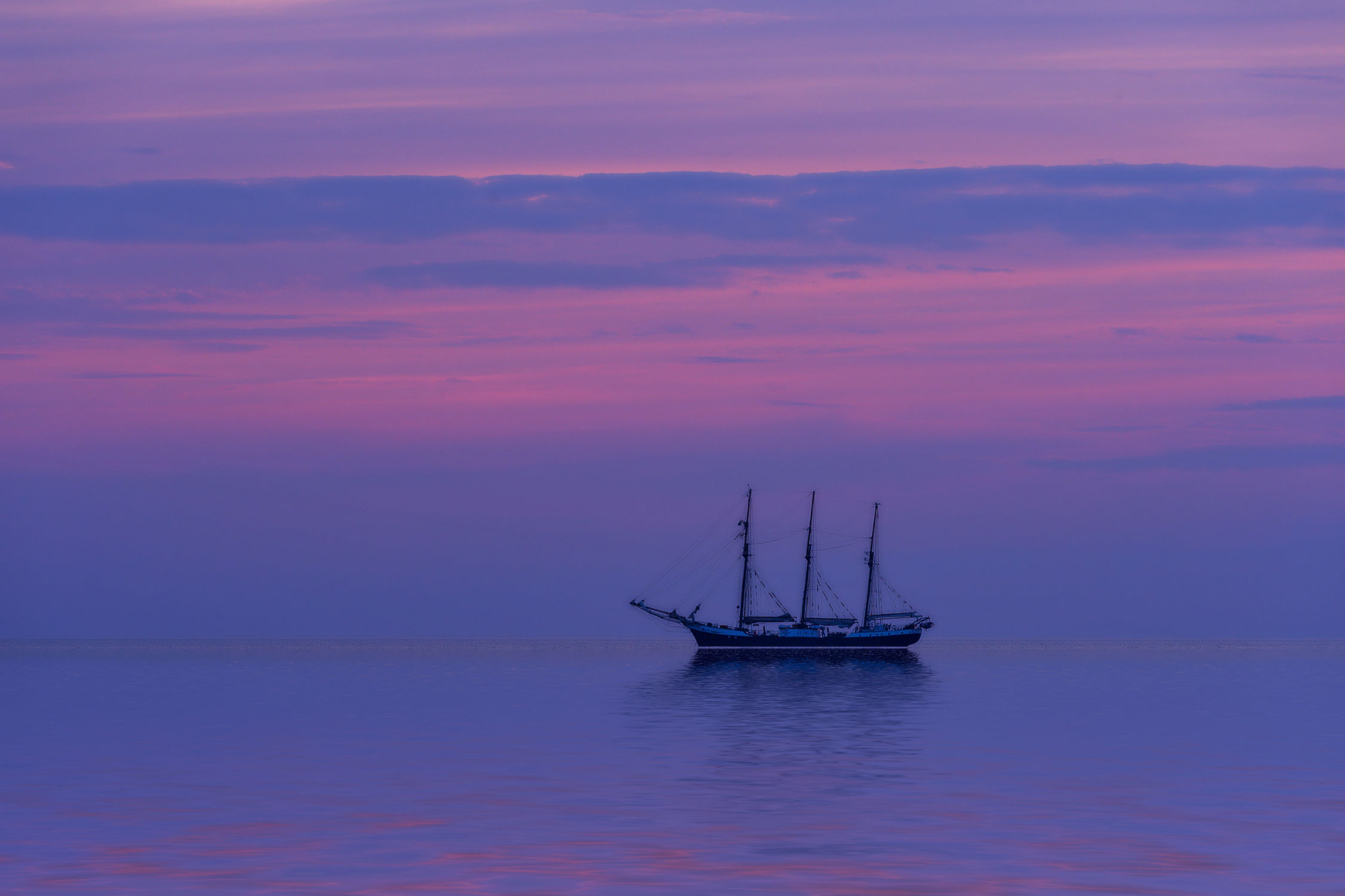Bild mit Sonnenuntergang, Sonnenaufgang, Schiffe