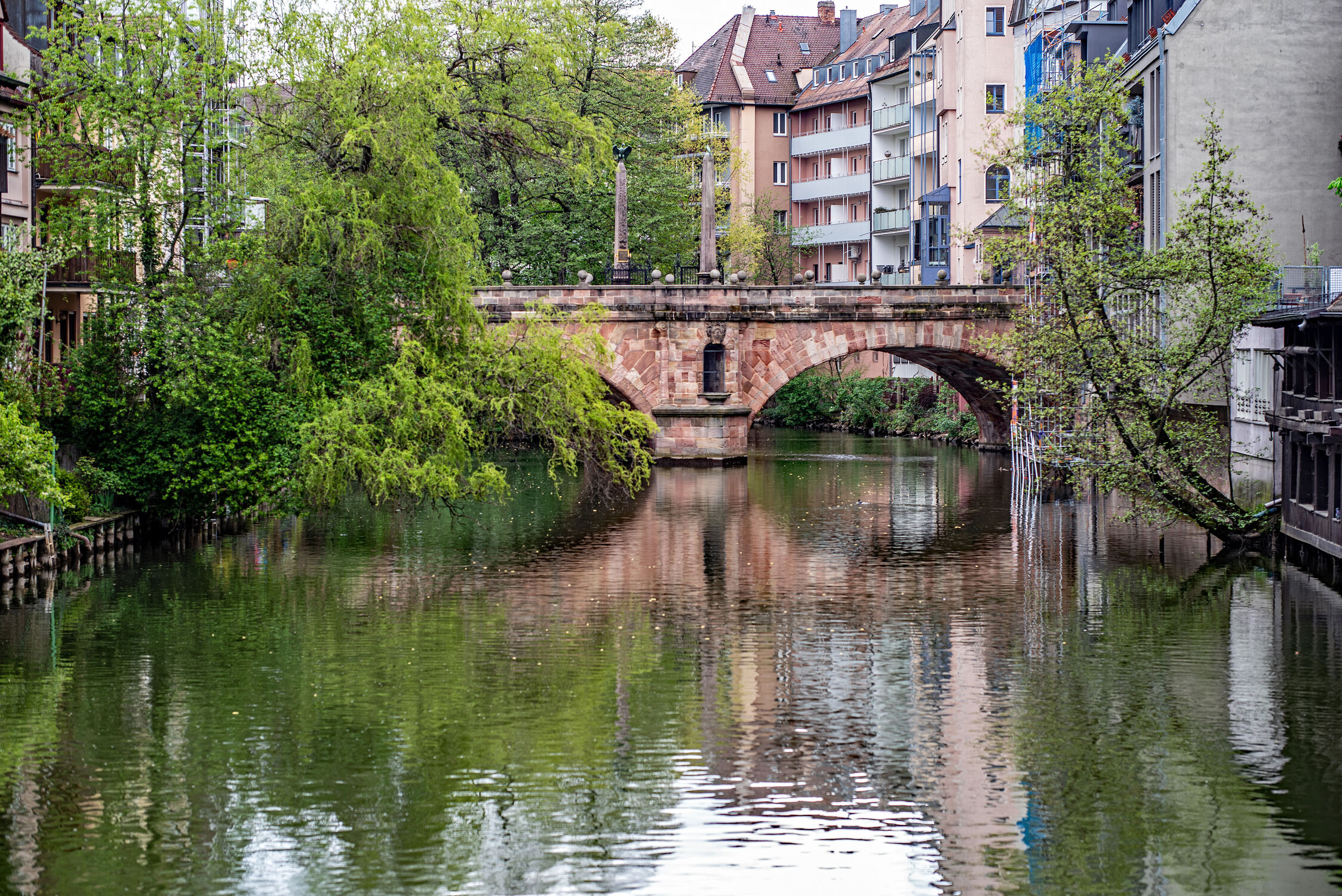 Bild mit Wasser, Frühling, Häuser, Brücke, Historische Gebäude, Fluss, nürnberg, historische Bauten, Pegnitz