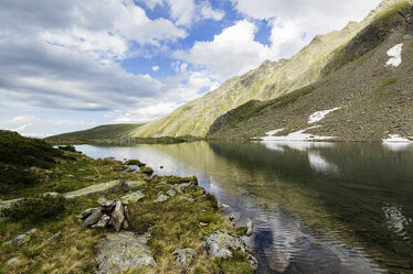 Bild mit Natur, Wasser, Berge, Gewässer, Alpen, Alpenland, Wasserspiegelung, Reflektionen im Wasser, Alpsee