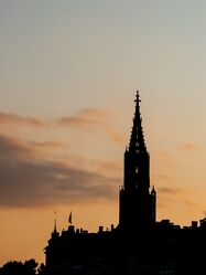 Bild mit Bauwerke, Abendsonne, Silhouette, Bern, Münster