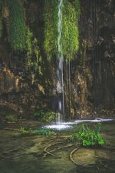 Bild mit Nature, Wasserfall, Gewässer im Wald, Wasserblick, Natur und Landschaft, Natur pur, Landscape & Nature, klares Wasser