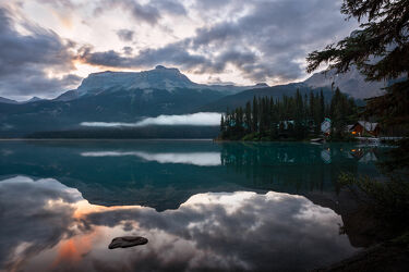 Bild mit Natur, Landschaften, Reisen, Bergwelten, Morgenstimmung, Nordamerika, Rocky Mountains, Kanada, Yoho National Park, British Columbia