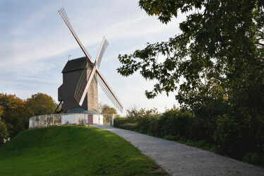 Windmühle, Brügge, Belgien