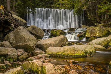 Wilder Wasserfall in Karpacz im Riesengebirge 2