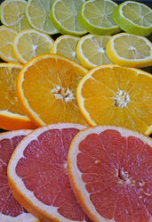 Bild mit Orange, Zitrusfrüchte, Grapefruit, Limette, Zitrone, Scheiben, Küchenwandbild, angerichtet
