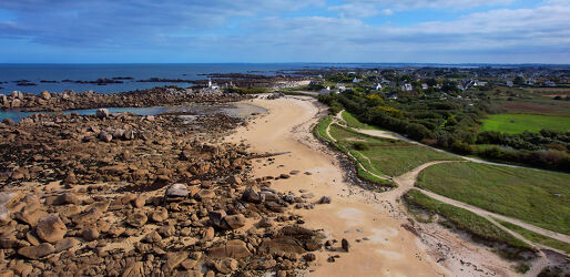 Bild mit Strand, Bretagne, Drohnenaufnahme, Granitküste