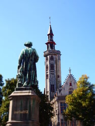 Bild mit Denkmäler und Statuen, Statuen, Kirche, kirchturm, Statue, Belgien