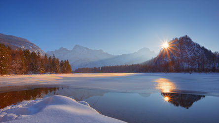Bild mit Natur, Winter, Schnee, Eis, Sonne, Österreich, berg, Salzkammergut, Almtal, Almsee