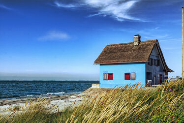 Das blaue Haus am Meer