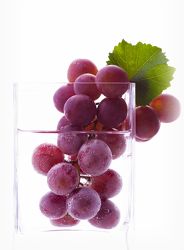 Weintrauben im Glas Stillleben