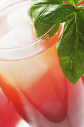 Frischer Cocktail aus gesunden Früchten