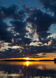 Sonne über dem See Lentua, Finnland  2