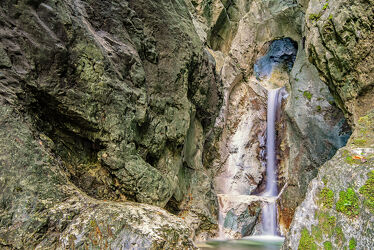 Bild mit Natur, Wasser, Felsen, Wasserfall, Naturgewalten, fließend, ursprünglich, Oberbayern, Kochel am See, Wildwasser