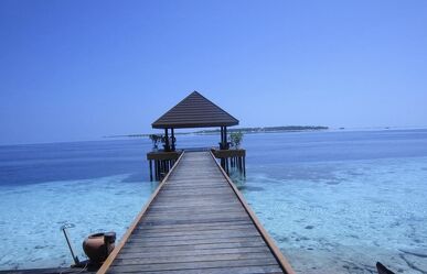 Bild mit Meerblick, Meer, Steg, Malediven