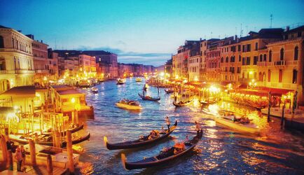 Bild mit Italien, romantik, ausblick, venedig